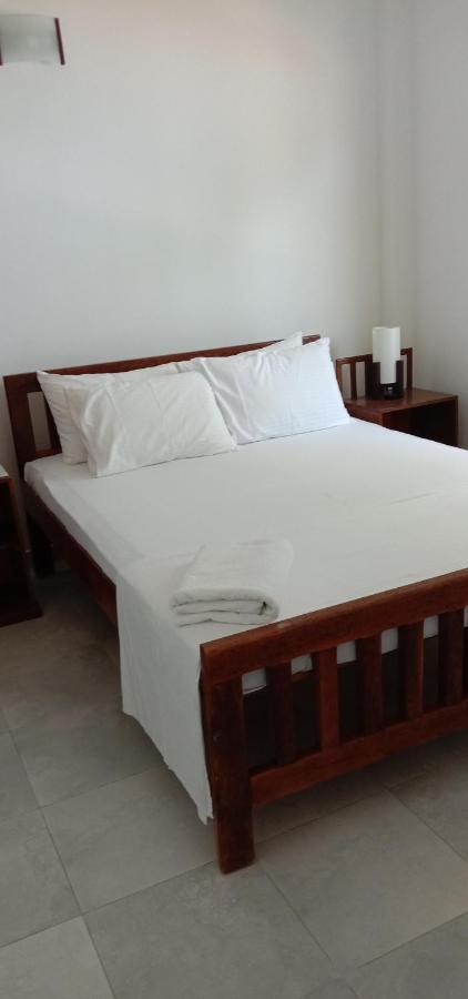 Amssler Beach Stay 칼루타라 외부 사진