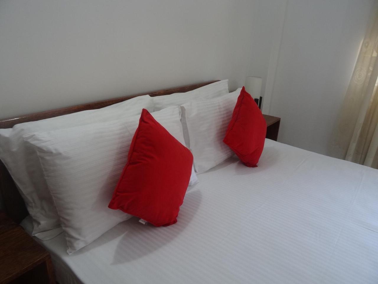 Amssler Beach Stay 칼루타라 외부 사진