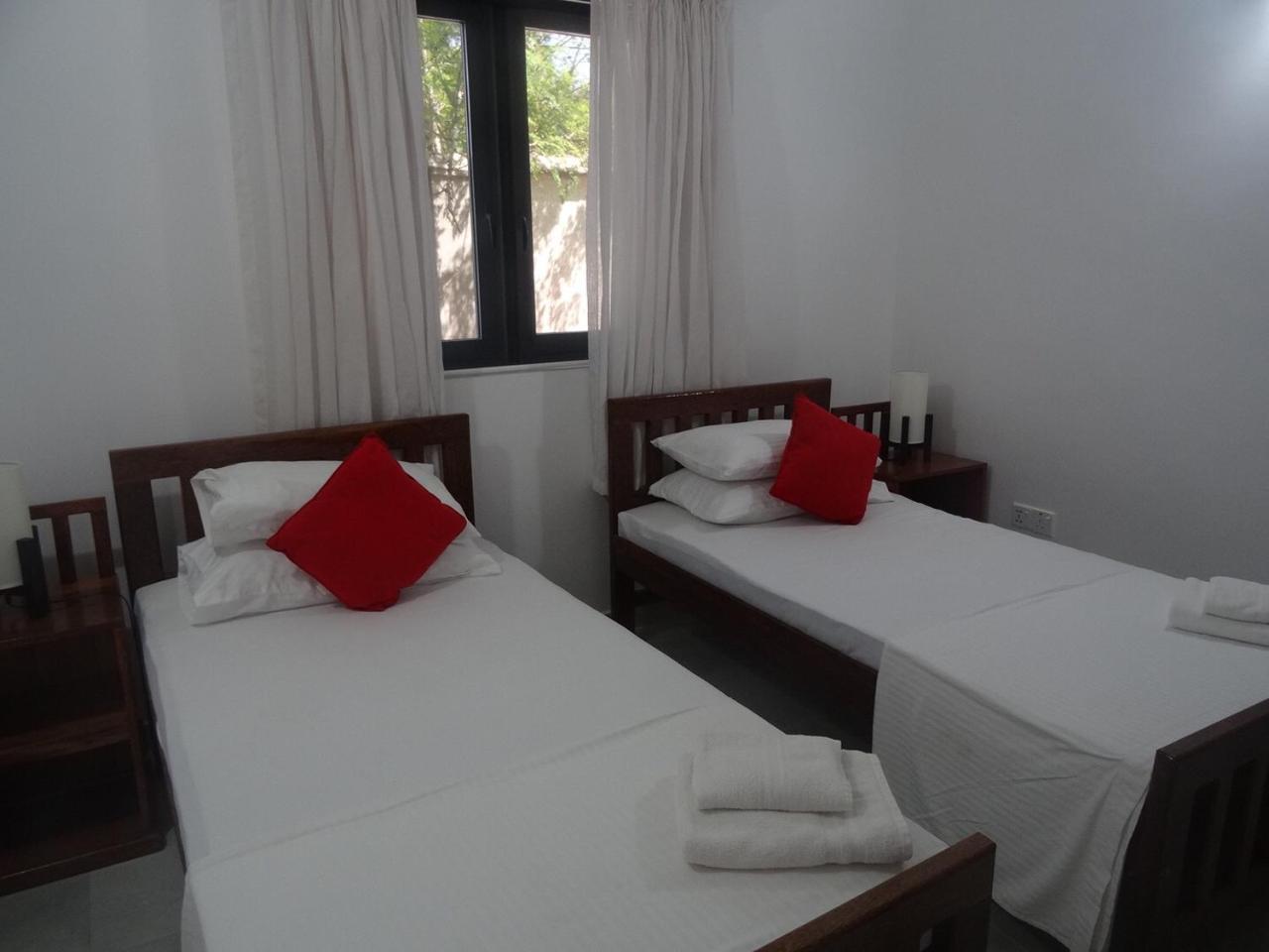 Amssler Beach Stay 칼루타라 외부 사진